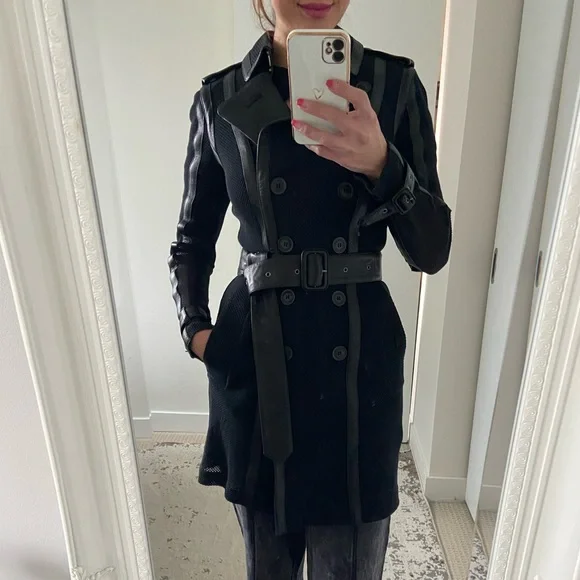 Burberry trench coat xs cheap